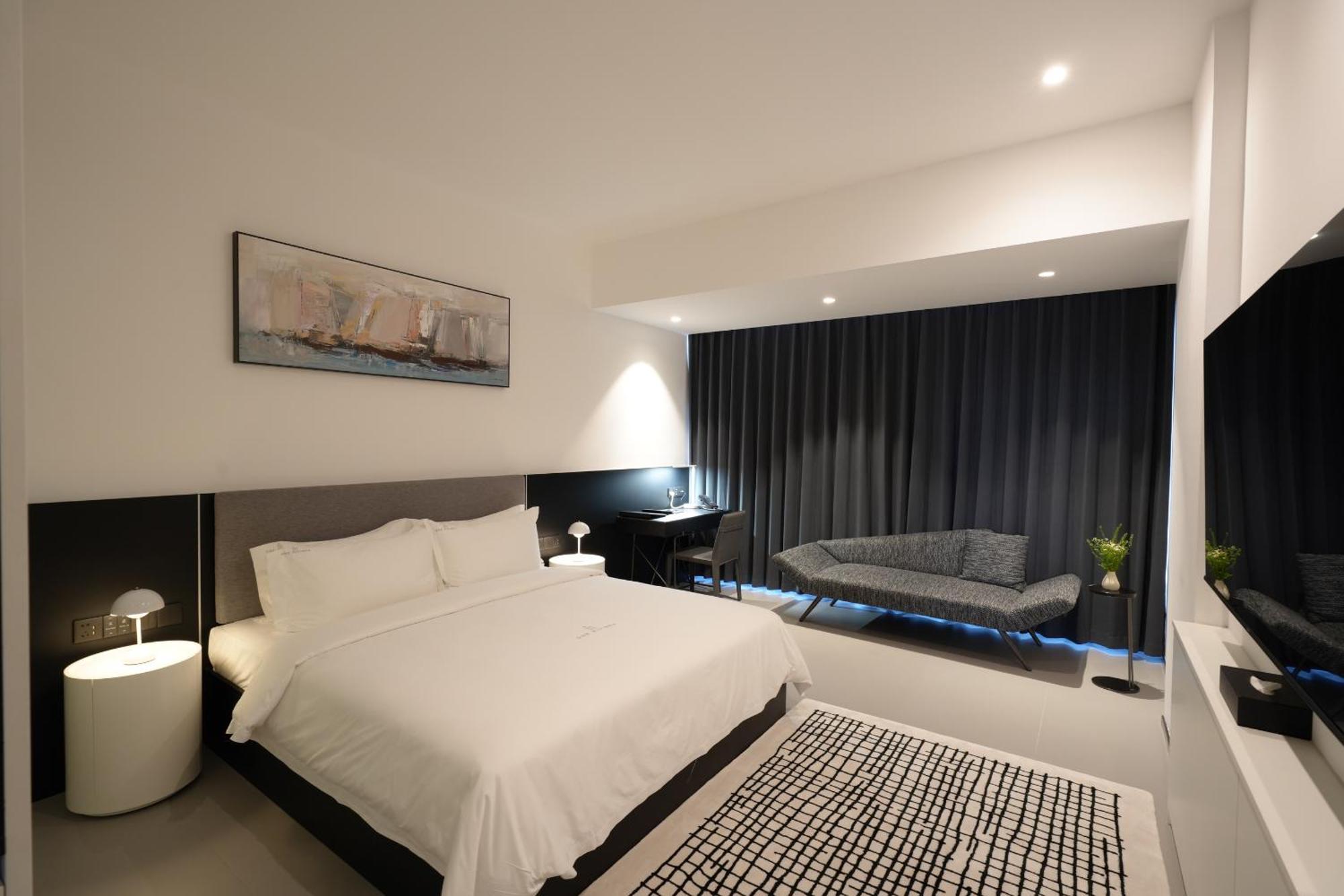 One Riviera Hotel And Residences Ban Souanmone Eksteriør billede