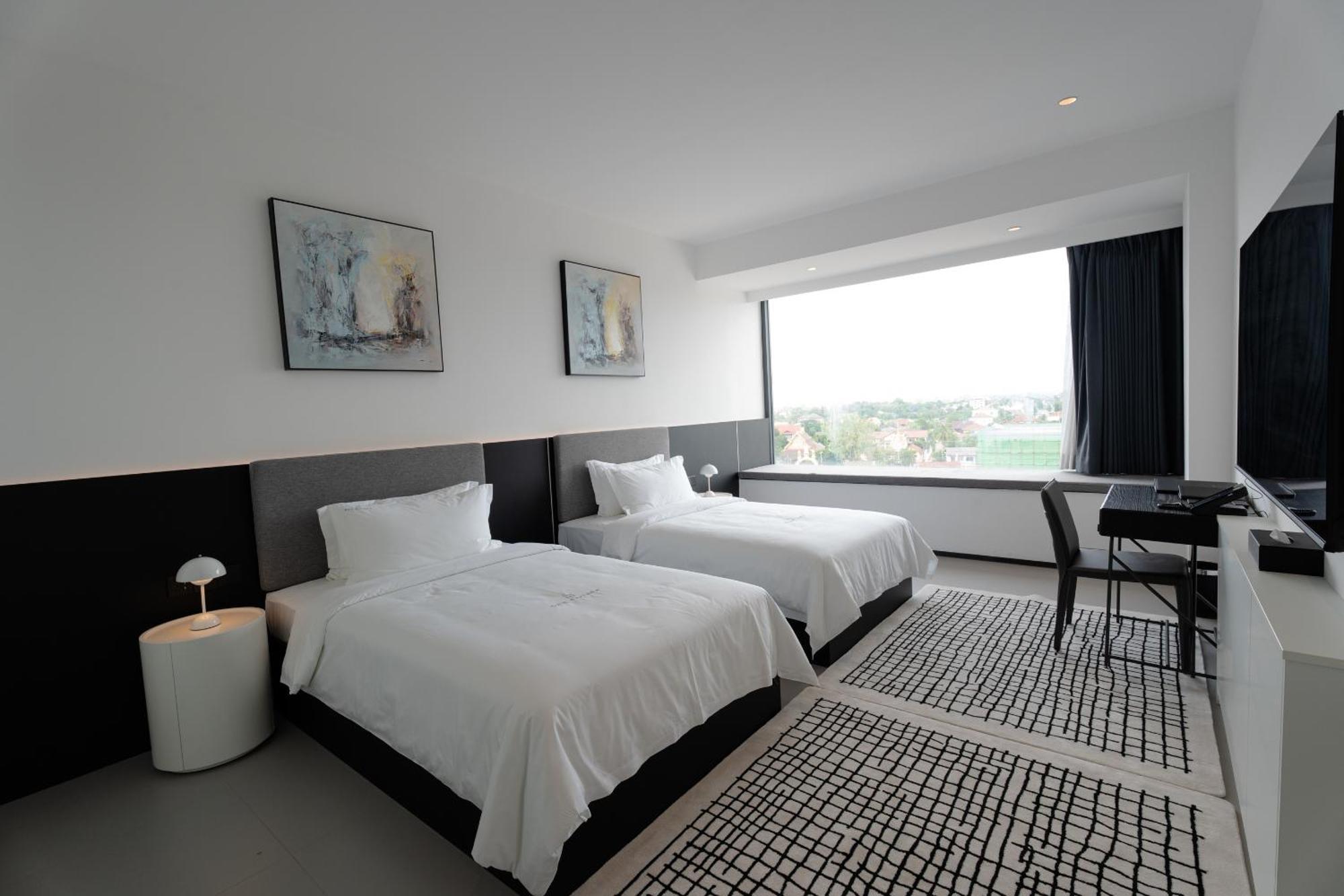 One Riviera Hotel And Residences Ban Souanmone Eksteriør billede